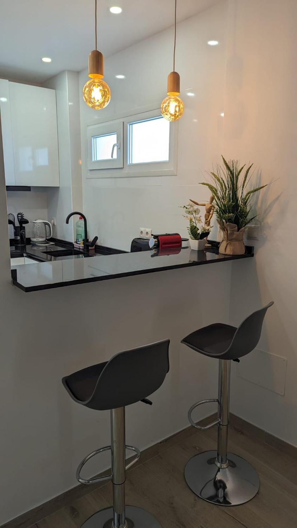 Comfortable Studio In Marbella With Sea Views Bagian luar foto